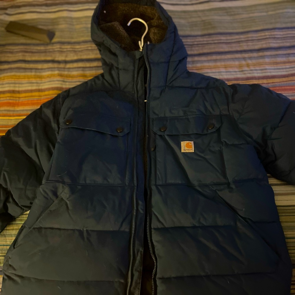 Like NEW Carhartt Loose Montana coat